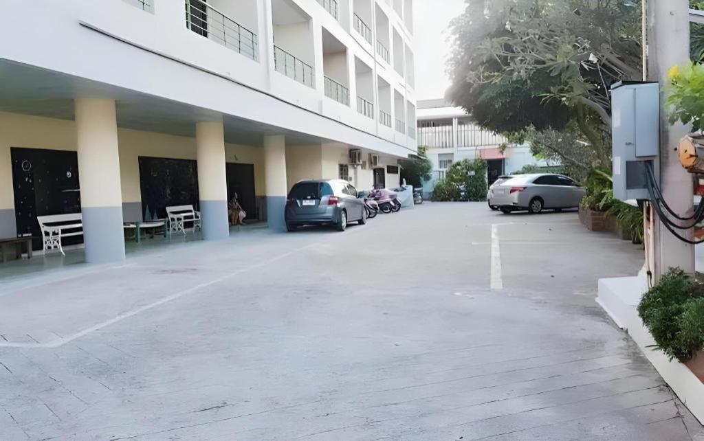 Central Place Hotel Rayong Dış mekan fotoğraf