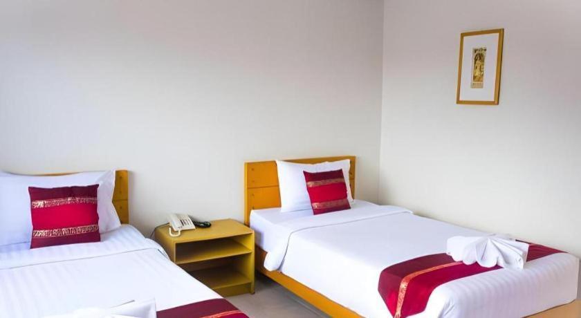 Central Place Hotel Rayong Dış mekan fotoğraf
