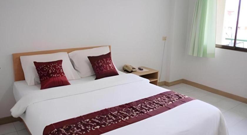 Central Place Hotel Rayong Dış mekan fotoğraf