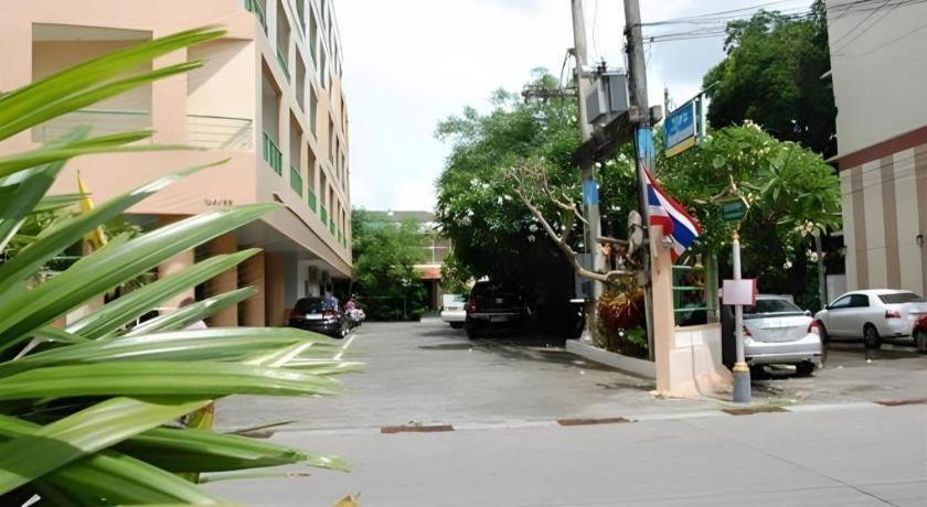 Central Place Hotel Rayong Dış mekan fotoğraf