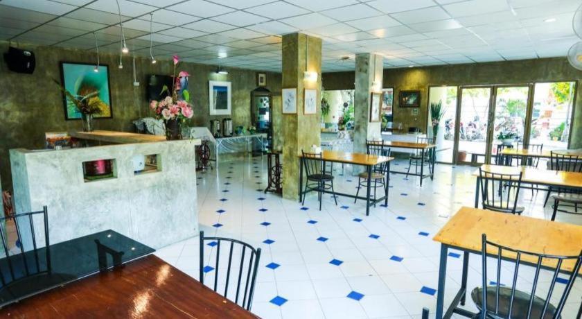 Central Place Hotel Rayong Dış mekan fotoğraf