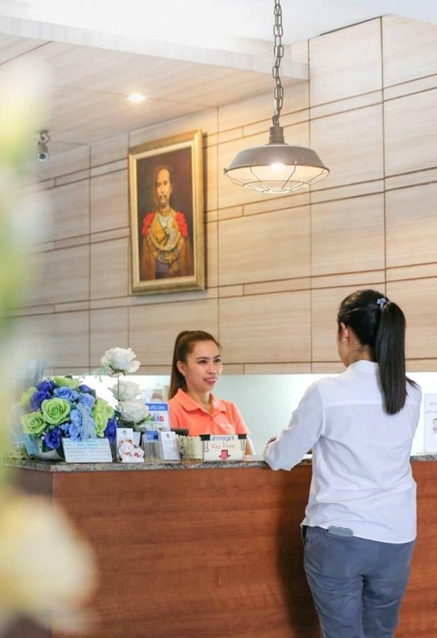 Central Place Hotel Rayong Dış mekan fotoğraf